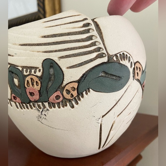 Native American Southwestern Hand Thrown Artist Signed Landscape Vase Bowl Pot - Picture 5 of 10
